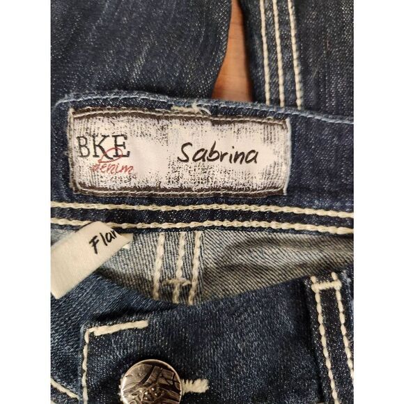 BKE Denim Sabrina Flare Embroidered Dark Denim Jeans 30XXL. Measures approx 34 w - Picture 5 of 10